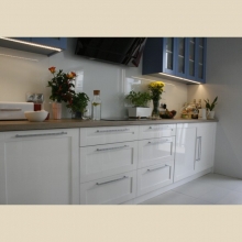 L-shaped kitchen lacquered  white gloss