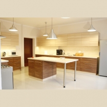 Kitchen with an island 2