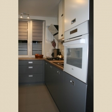 L-shaped kitchen 2